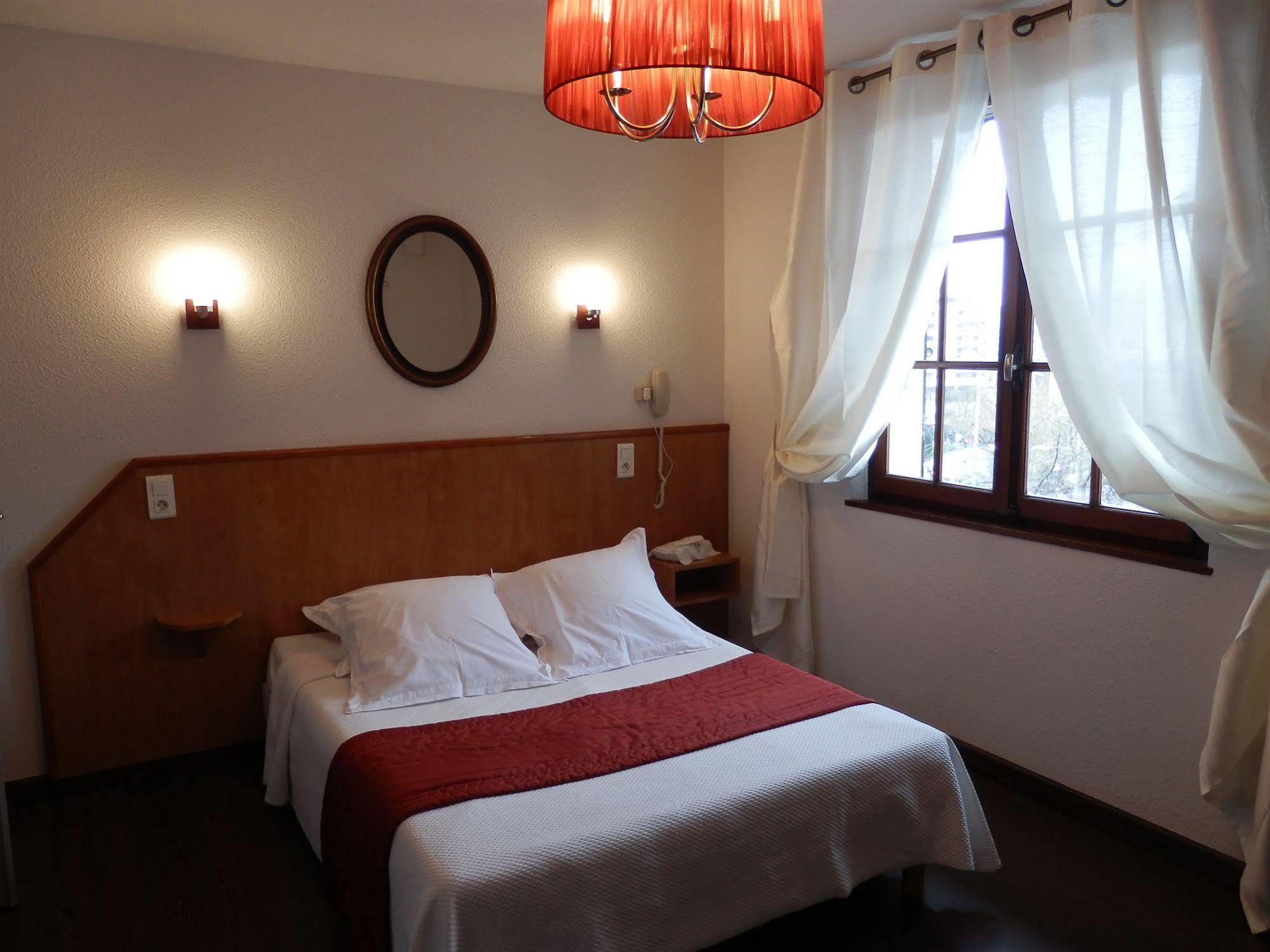 מלון טונון-לה-בן Le Comte Rouge מראה חיצוני תמונה